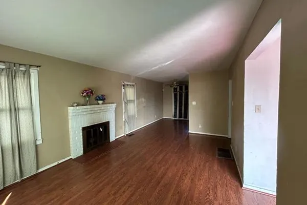 551 VALLEJO AVE