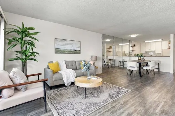 1605 HOTEL CIR B103
