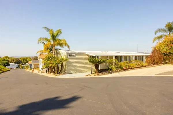 444 N EL CAMINO REAL SPC 110