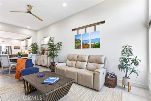 27589 PASEO SEGOVIA