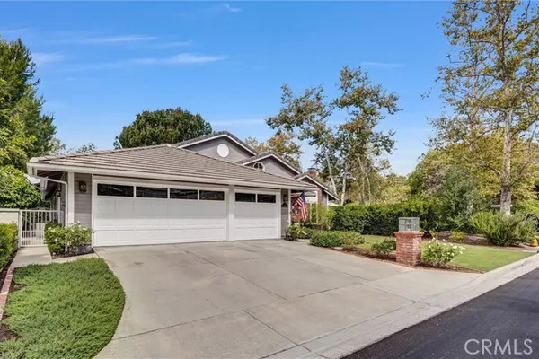 1 PINEWOOD DR