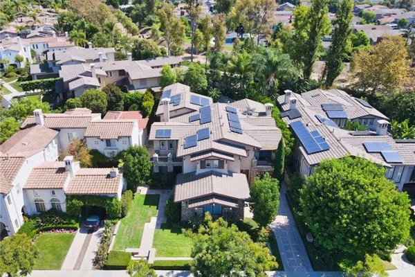 32 CANYONWOOD