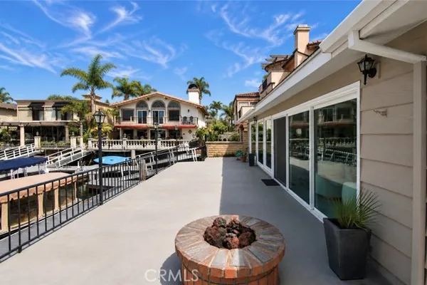 4061 FIGARO CIR