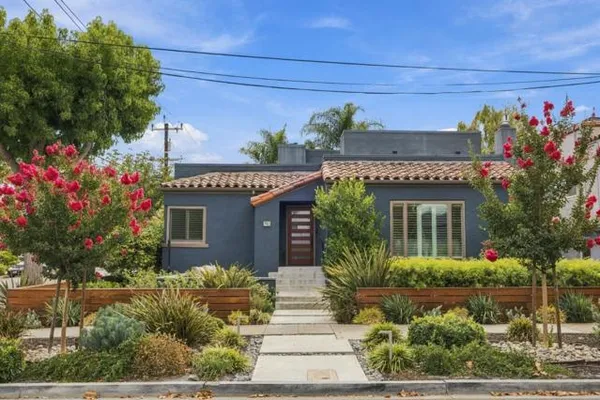 701 BURLINGAME AVE