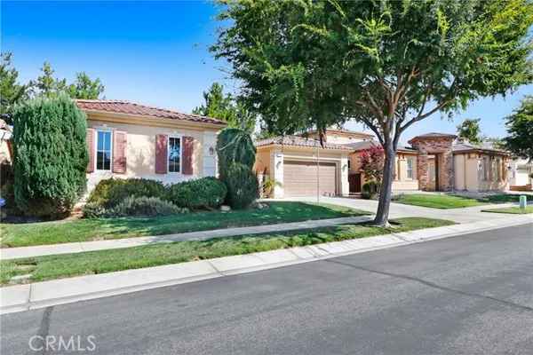 36220 EAGLE LN