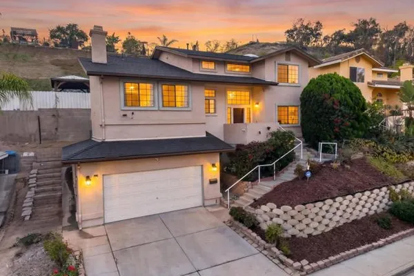 2376 DUSK DR