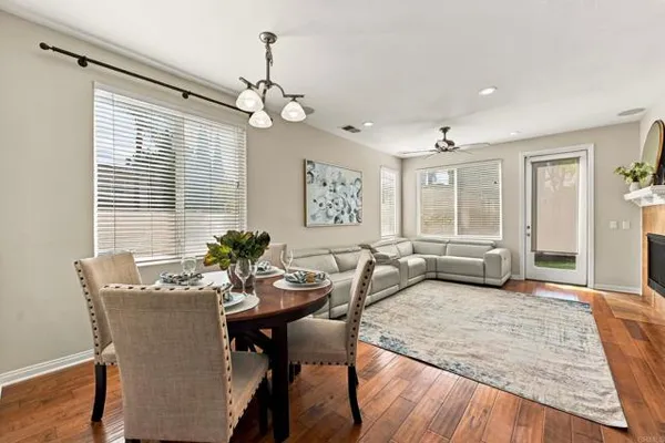 7427 HEALIS PL