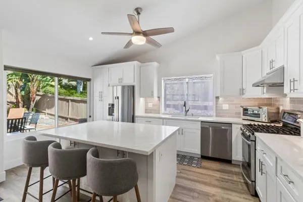 1642 MARBELLA DR