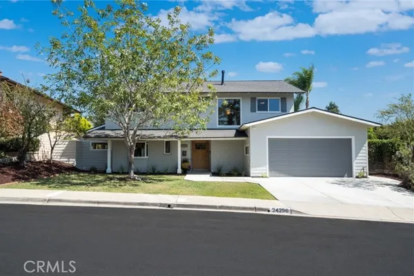 24296 VIA AQUARA AVE