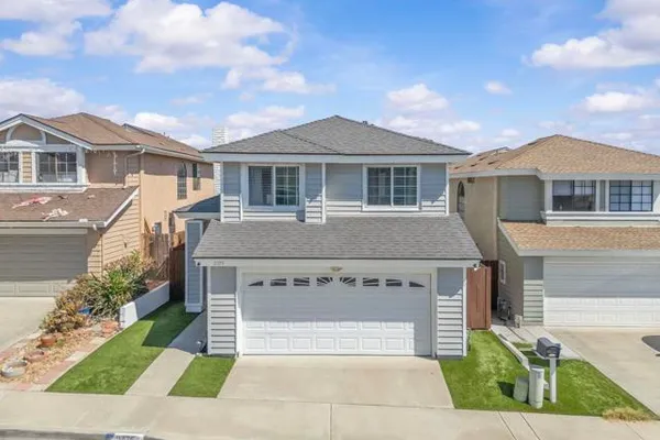 2375 RAVENWOOD DR