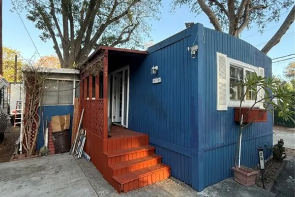 300 E ARBOR ST SPC 25