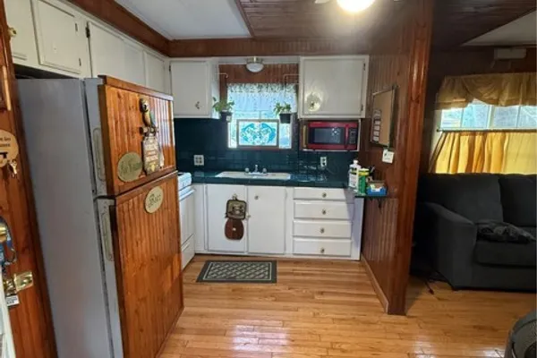300 E ARBOR ST SPC 25