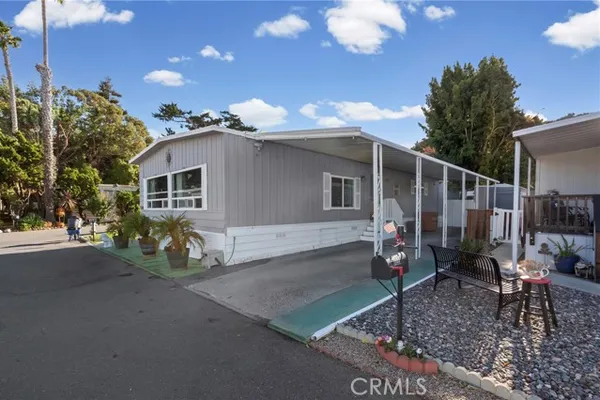 1848 CAROLYN DR