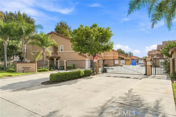 11521 PROMENADE DR