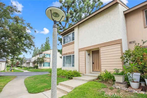 1401 CHELTENHAM LN