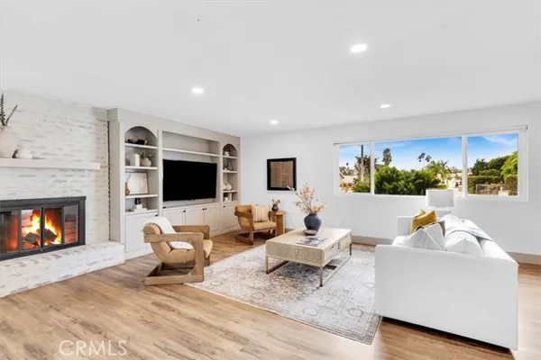 150 LANCER AVE
