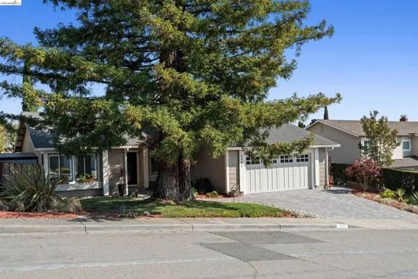 5991 SKYFARM DR