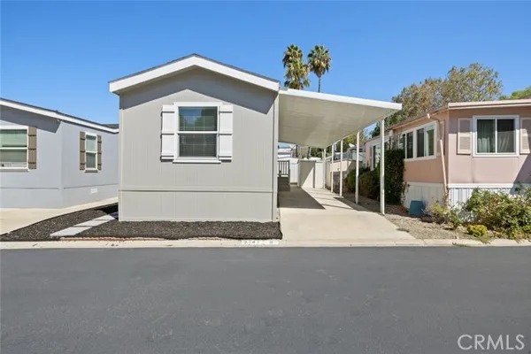 2193 LOS FELIZ DR 8