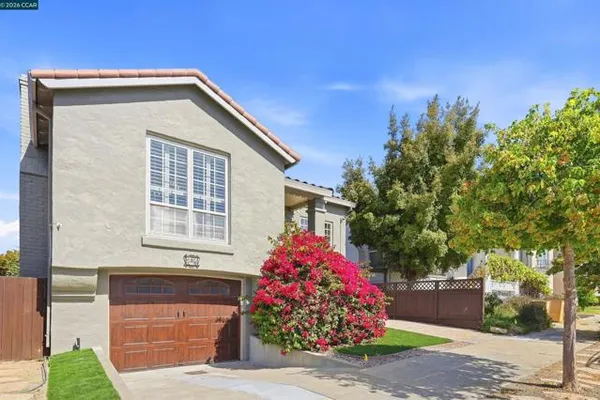 576 57TH ST