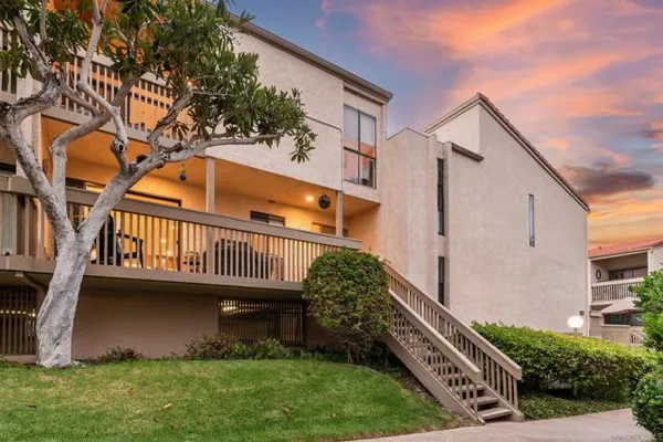 411 S SIERRA AVE 179
