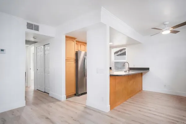 4222 MENLO AVE 28