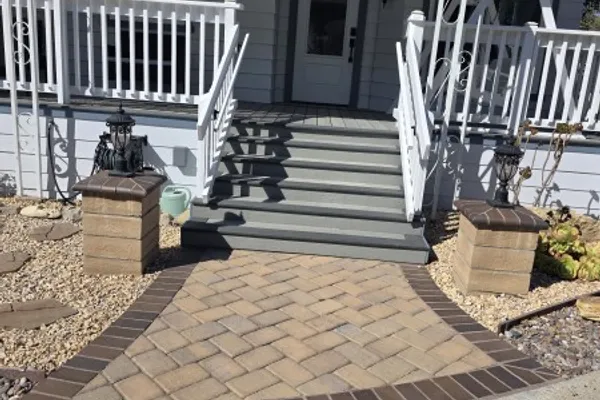 2481 ARAPAHO AVE 130