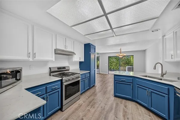 1902 COBBLEFIELD WAY