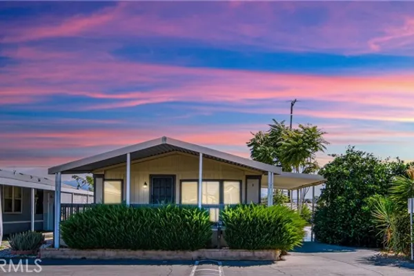 530 W DEVONSHIRE AVE SPC 9