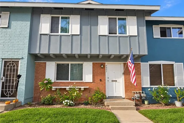 9857 CONTINENTAL DR