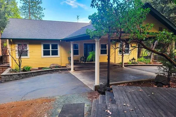 14654 KATHY LN