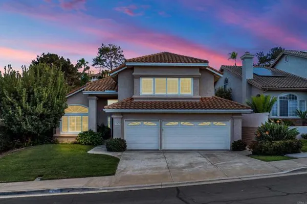 3733 SOUTHRIDGE WAY