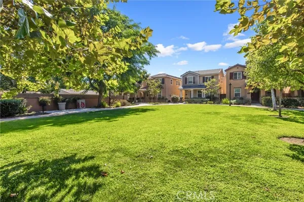 4953 CEDARBROOK LN