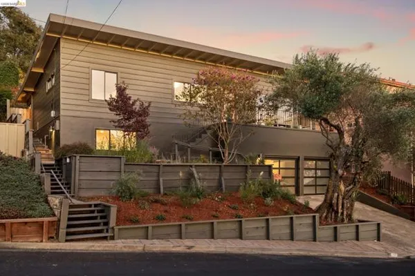 42 COWPER AVE