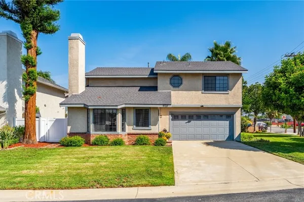 629 DAMIEN AVE