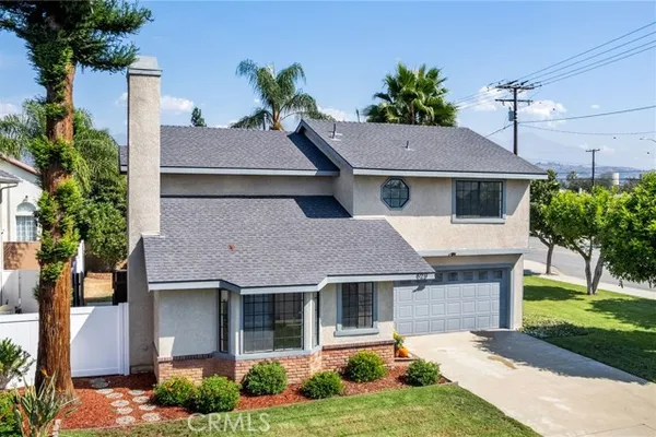 629 DAMIEN AVE