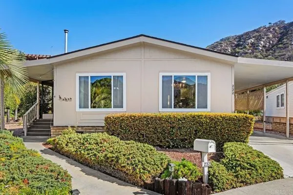 8975 LAWRENCE WELK DR SPC 232