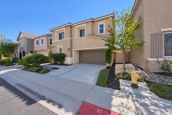 24251 LILAC LN