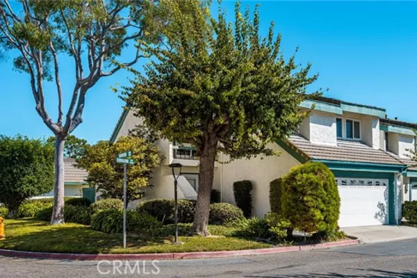 12632 ROMAINE WAY