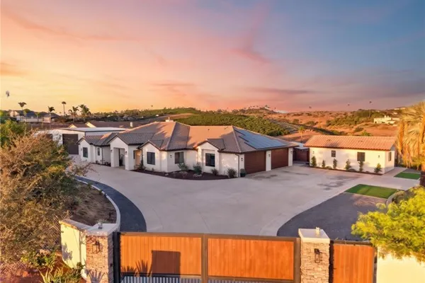 4574 VALLE DEL SOL