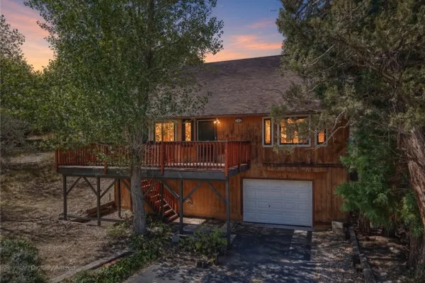 248 VISTA LN