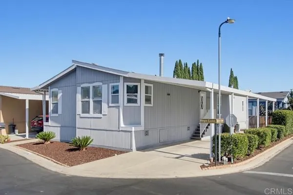 1575 W VALLEY PKWY SPC 54