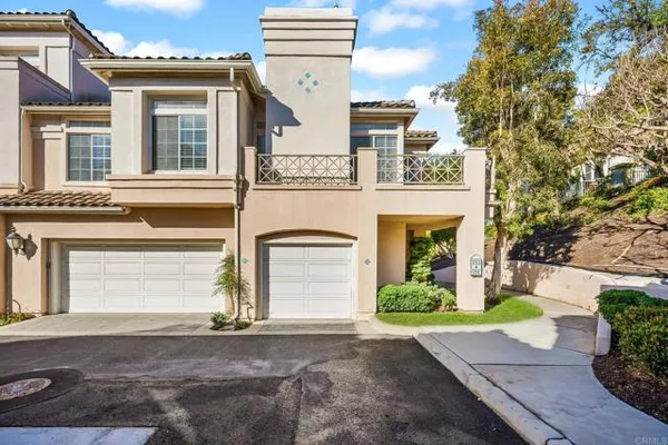 193 SHOREBREAKER DR