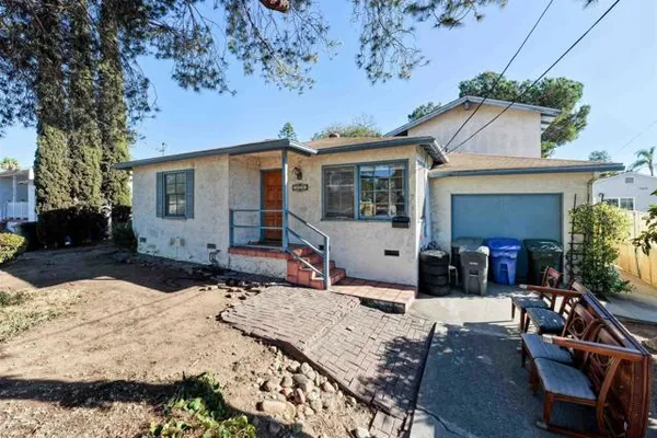 7207 BERKELEY DR
