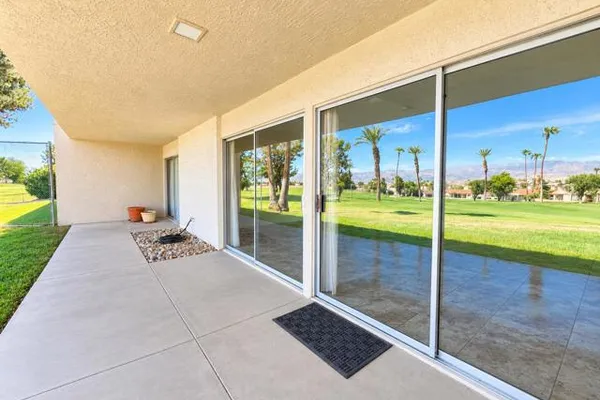 80082 PALM CIRCLE DR