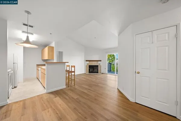 1430 BEL AIR DR 307