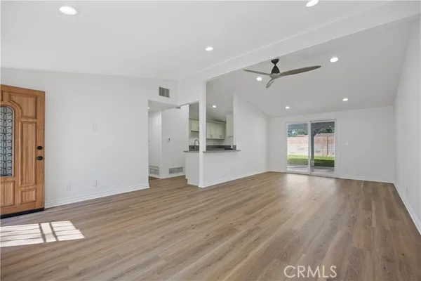27441 WALNUT SPGS