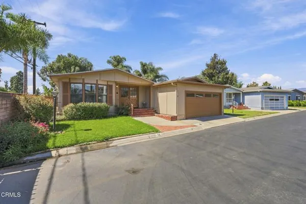975 W TELEGRAPH RD SPC 52