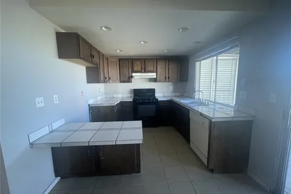 2303 EL RANCHO CIR