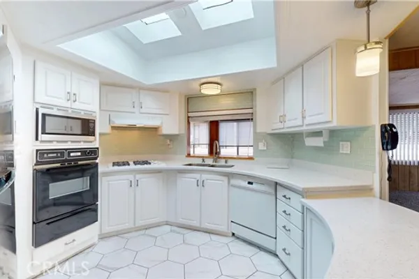 3595 SANTA FE AVE SPC 181