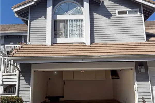 10371 GARDEN GROVE BLVD 8